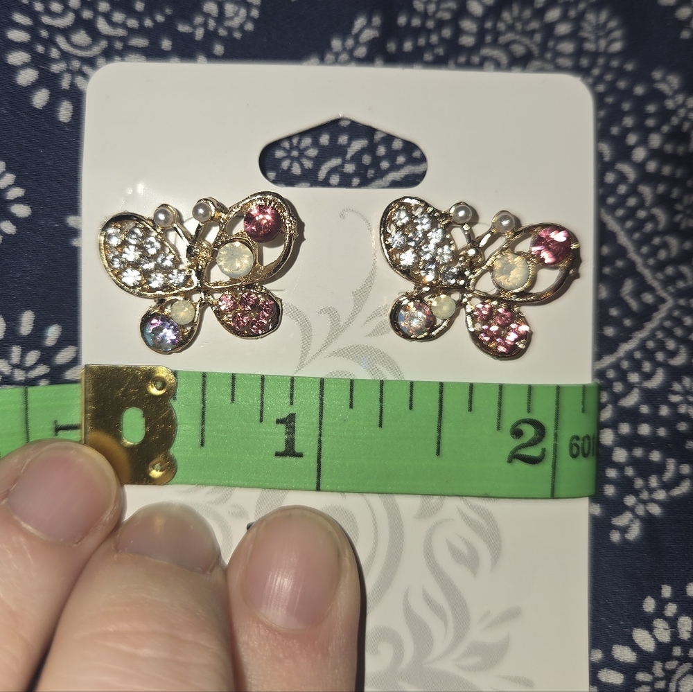Elegant Gold Butterfly Earrings with Crystals - Picture 2 of 2
